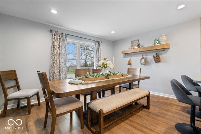 84 Glenbrook Lane, Avon, IN 46123