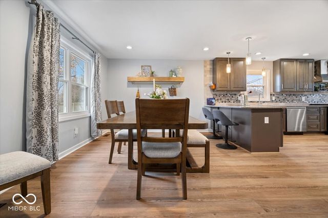 84 Glenbrook Lane, Avon, IN 46123