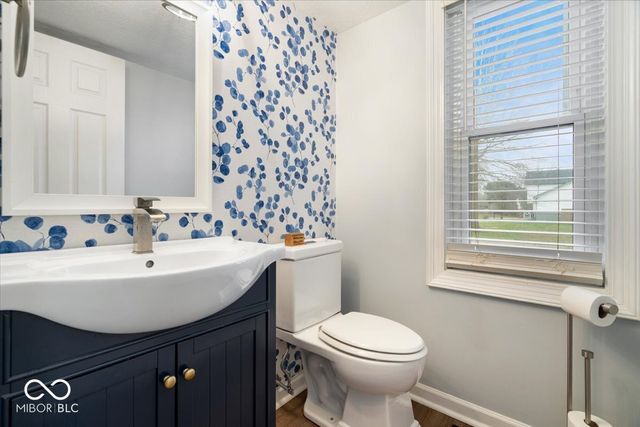 84 Glenbrook Lane, Avon, IN 46123