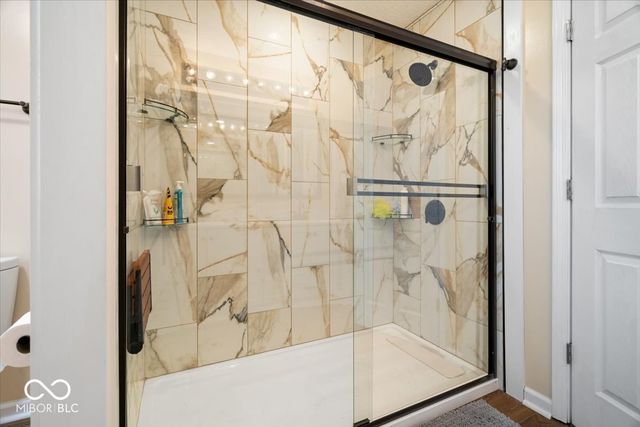 84 Glenbrook Lane, Avon, IN 46123