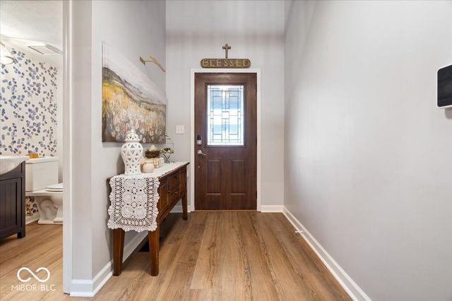 84 Glenbrook Lane, Avon, IN 46123