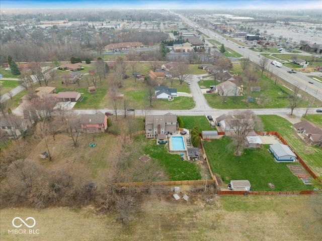 84 Glenbrook Lane, Avon, IN 46123