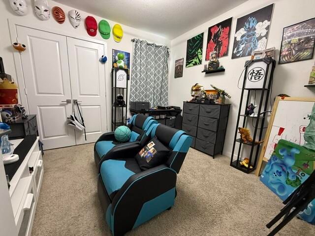 561 NE 5th Way, Florida City, FL 33034