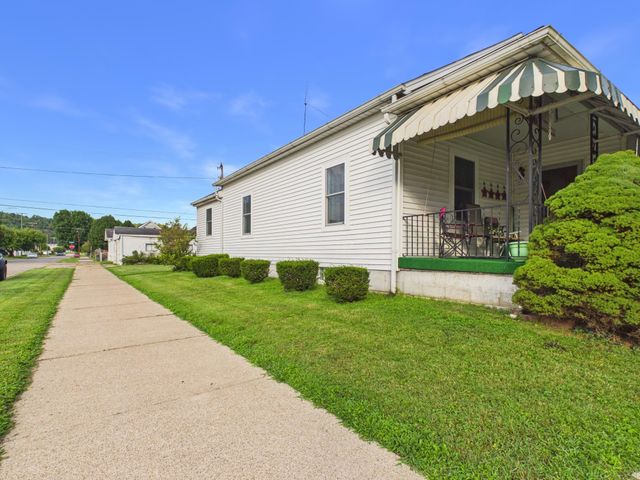 2803 S 8th Street, Ironton, OH 45638