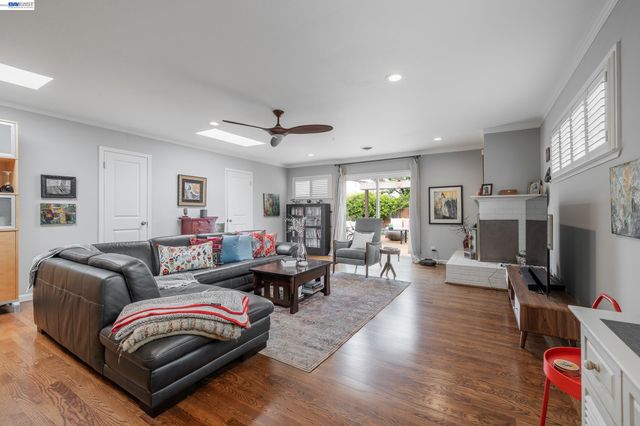 5411 Garvin Ave, Richmond, CA 94805