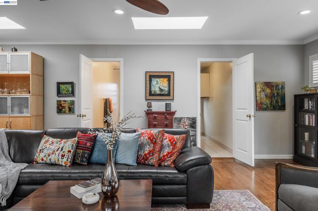 5411 Garvin Ave, Richmond, CA 94805