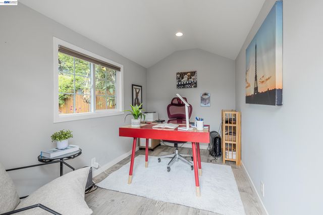 5411 Garvin Ave, Richmond, CA 94805
