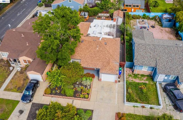 5411 Garvin Ave, Richmond, CA 94805