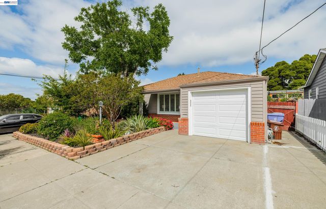 5411 Garvin Ave, Richmond, CA 94805