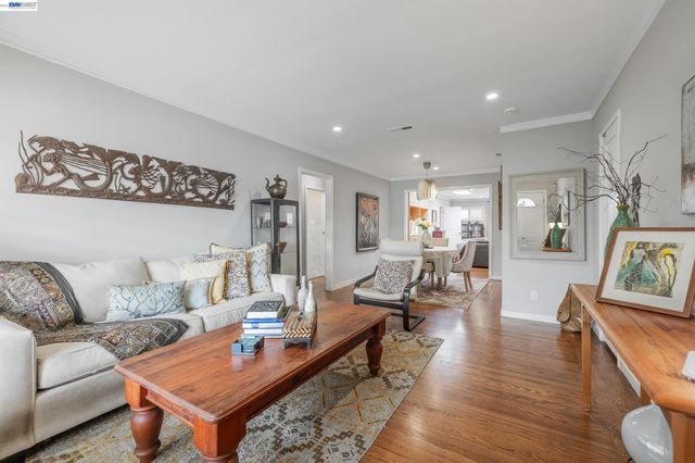 5411 Garvin Ave, Richmond, CA 94805