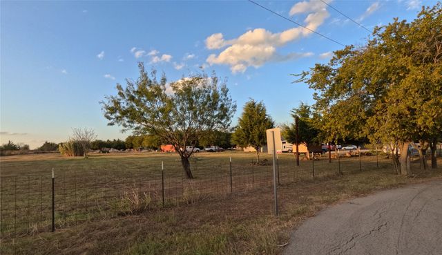 2511 Mathis Road, Mansfield, TX 76063