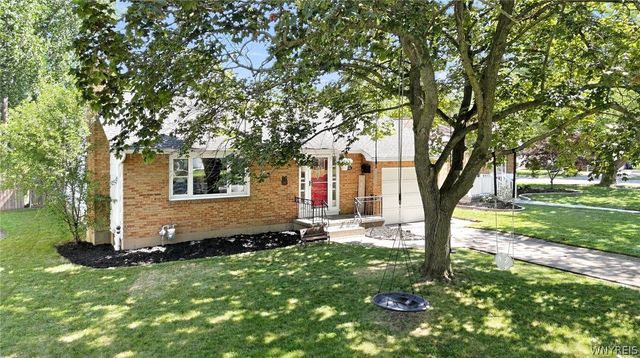 106 Garland Drive, Amherst, NY 14226