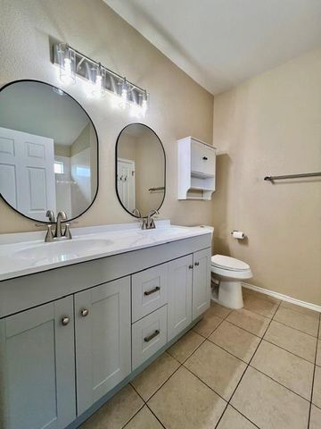 1005 W South ST, Leander, TX 78641