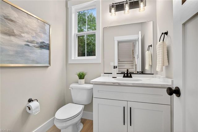 1231 Prosperity RD, Virginia Beach, VA 23451