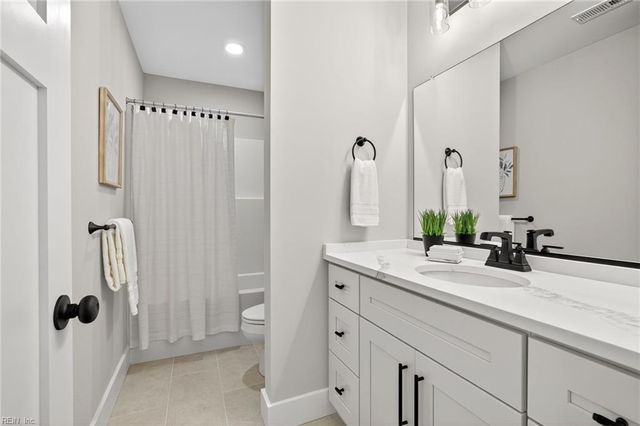 1231 Prosperity RD, Virginia Beach, VA 23451