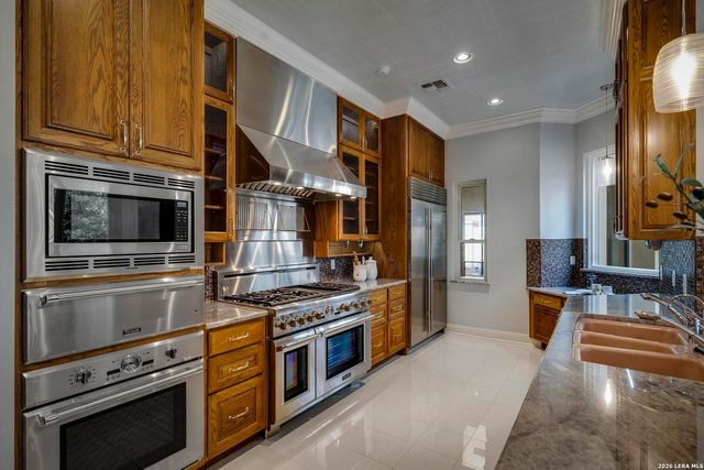 11748 MILL ROCK RD, San Antonio, TX 78230