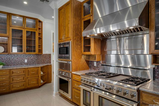 11748 MILL ROCK RD, San Antonio, TX 78230