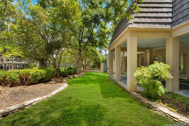 11748 MILL ROCK RD, San Antonio, TX 78230