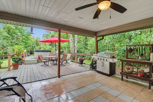 5 Shady Side Circle, Gulfport, MS 39507