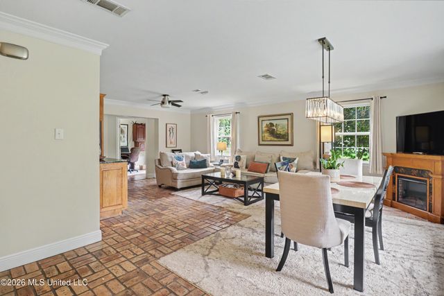 5 Shady Side Circle, Gulfport, MS 39507