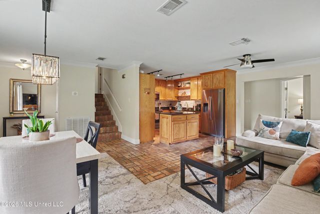 5 Shady Side Circle, Gulfport, MS 39507