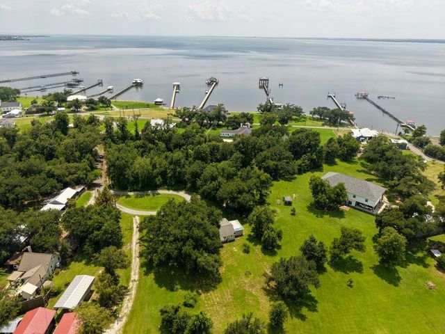 160 Josephine Street, Lake Charles, LA 70607