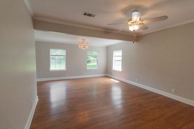 160 Josephine Street, Lake Charles, LA 70607