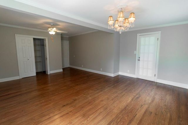 160 Josephine Street, Lake Charles, LA 70607