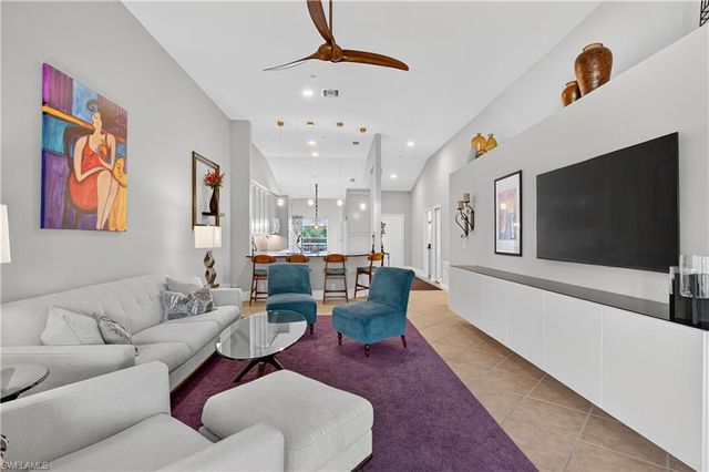 2395 Harmony LN # 203, Naples, FL 34109