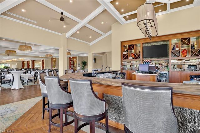 2395 Harmony LN # 203, Naples, FL 34109