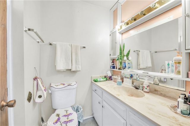545 Jade, Hemet, CA 92543