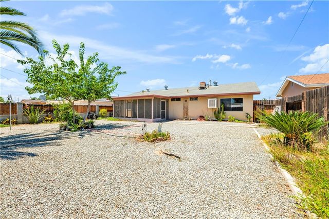 545 Jade, Hemet, CA 92543