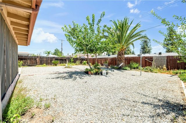 545 Jade, Hemet, CA 92543