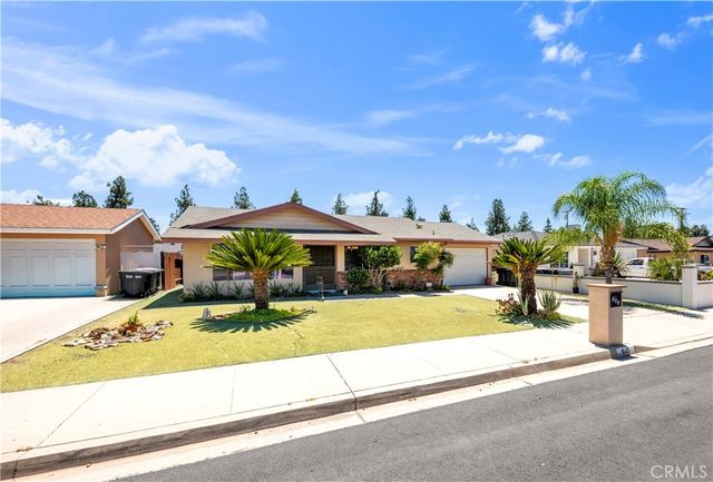 545 Jade, Hemet, CA 92543