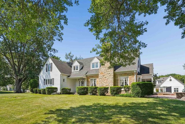 101 Martin Road, Waterloo, IA 50701