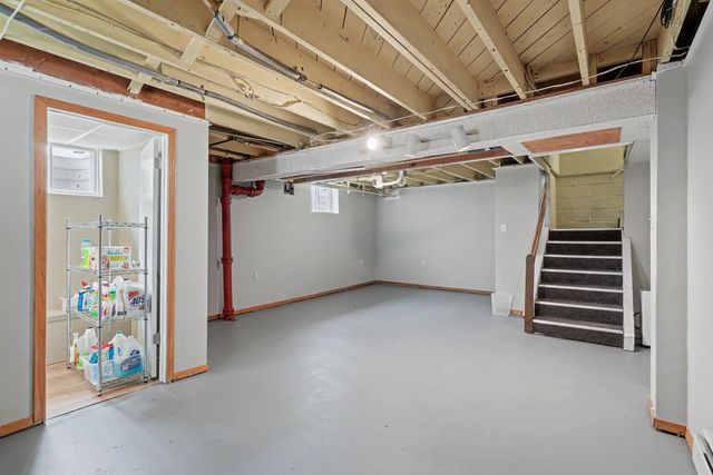 101 Martin Road, Waterloo, IA 50701