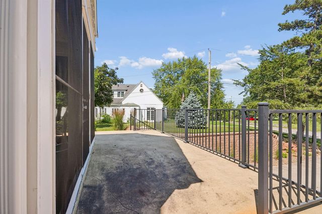 101 Martin Road, Waterloo, IA 50701