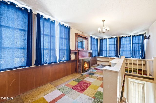 3209 Memorial Boulevard, Kingsport, TN 37664