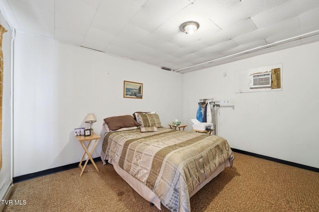 3209 Memorial Boulevard, Kingsport, TN 37664