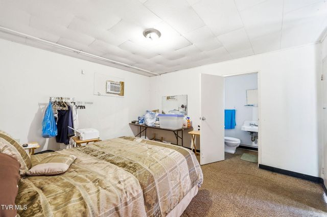 3209 Memorial Boulevard, Kingsport, TN 37664