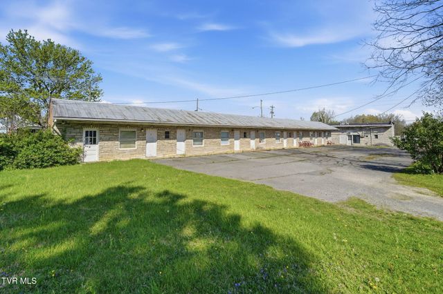 3209 Memorial Boulevard, Kingsport, TN 37664