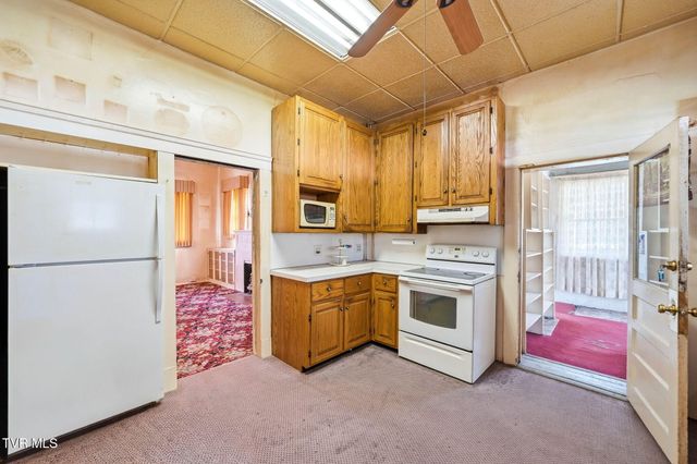 3209 Memorial Boulevard, Kingsport, TN 37664