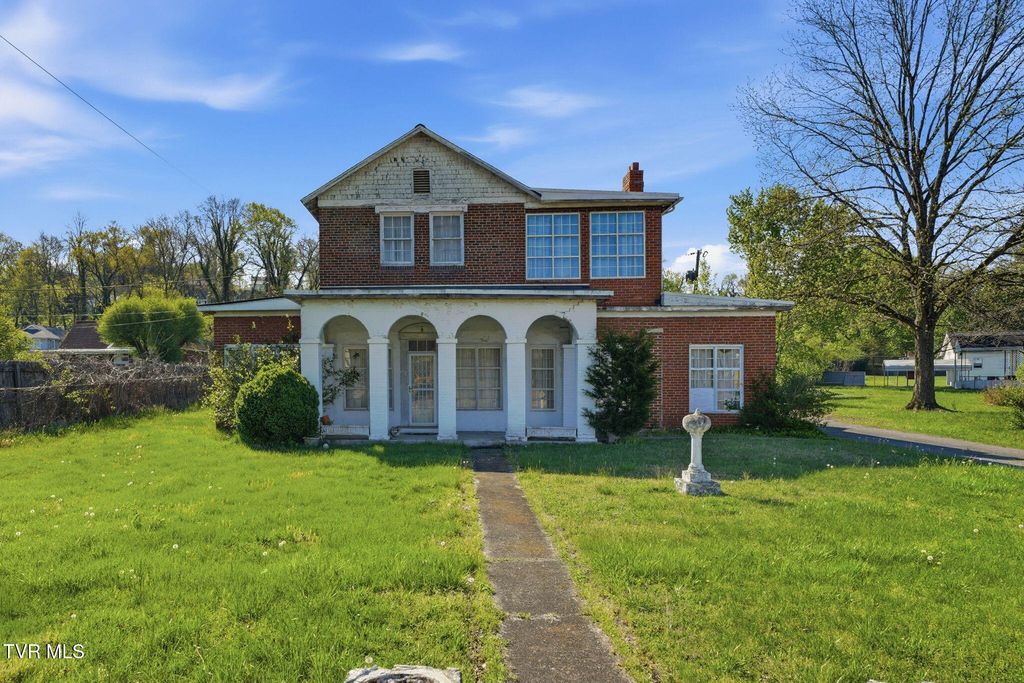 3209 Memorial Boulevard, Kingsport, TN 37664