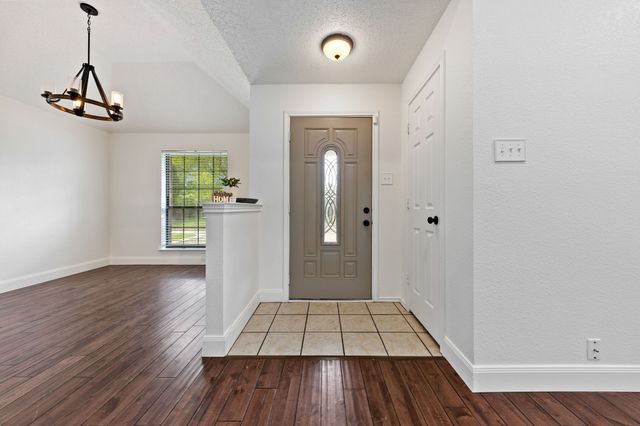 1017 Micarta Drive, Mesquite, TX 75181