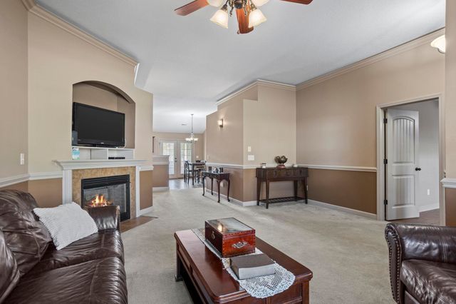 874 Vandenburg Drive, Boiling Springs, SC 29316