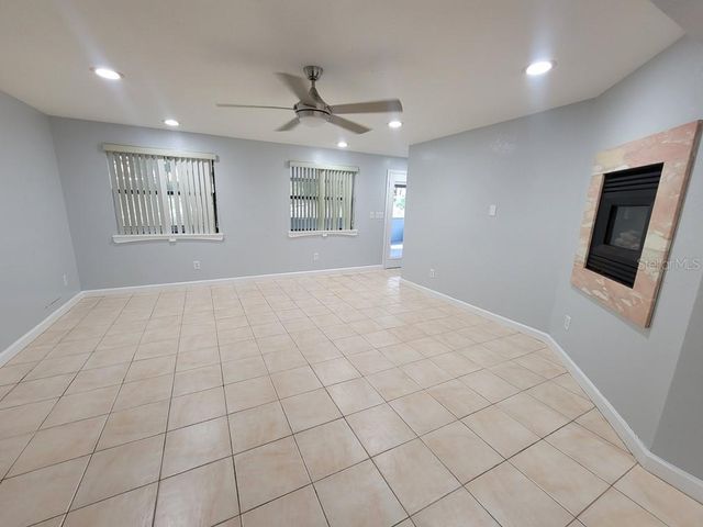 11633 FOX RUN, Port Richey, FL 34668