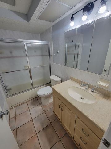 11633 FOX RUN, Port Richey, FL 34668