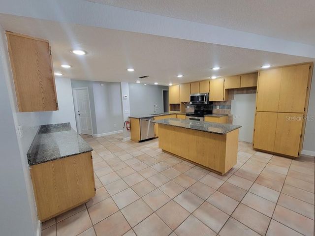 11633 FOX RUN, Port Richey, FL 34668
