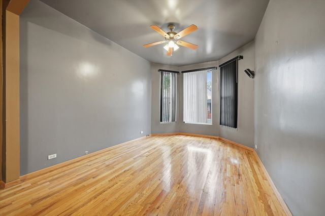 3912 W Fillmore Street, Chicago, IL 60624