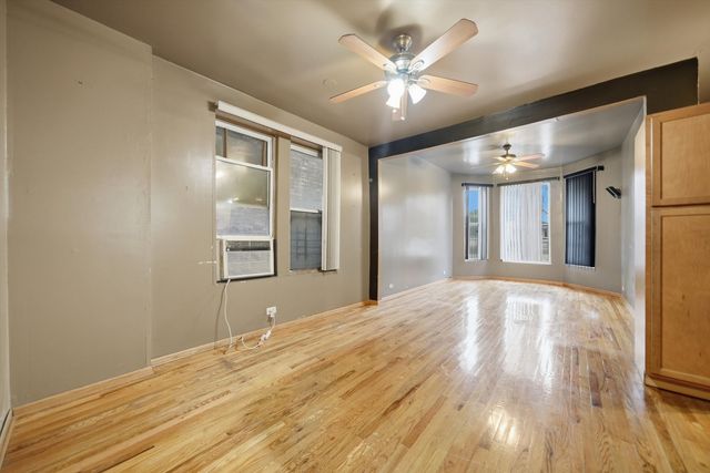 3912 W Fillmore Street, Chicago, IL 60624